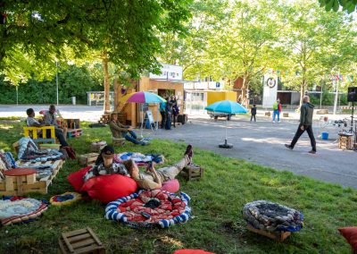 6-Gruene-Oase-auf-dem-Berliner-Platz-Foto_-Angelika-Beck